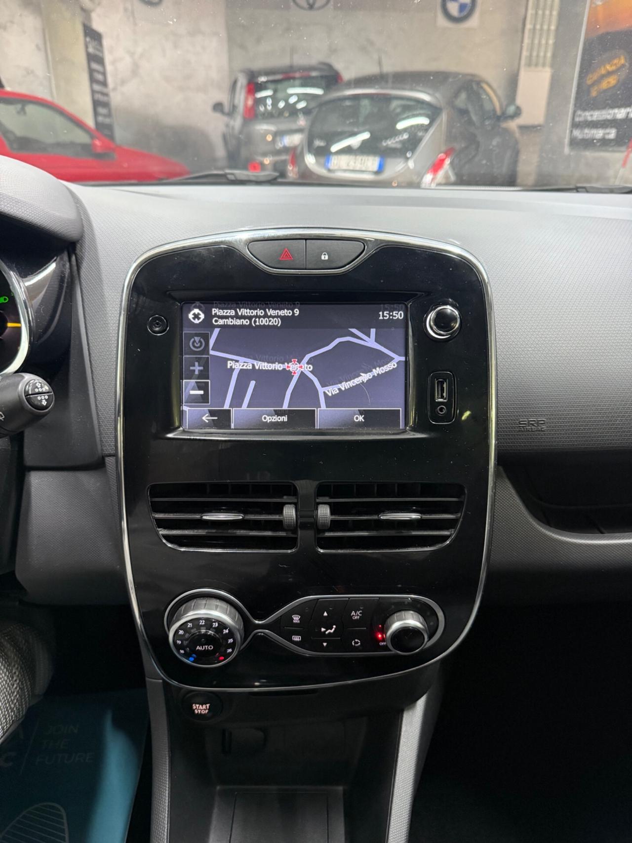 Renault Clio Tetto Panoramico 130.000 km