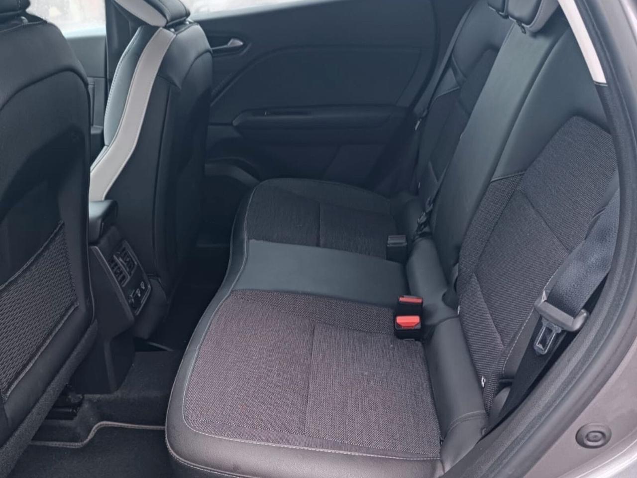 Renault Captur Full Hybrid E-Tech 145 CV Techno