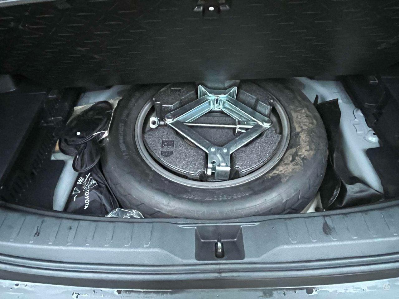 Toyota RAV 4 RAV4 2.5 HV (218CV) E-CVT 2WD Business