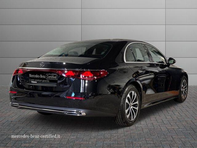 MERCEDES-BENZ E 220 d Mild hybrid Advanced Auto