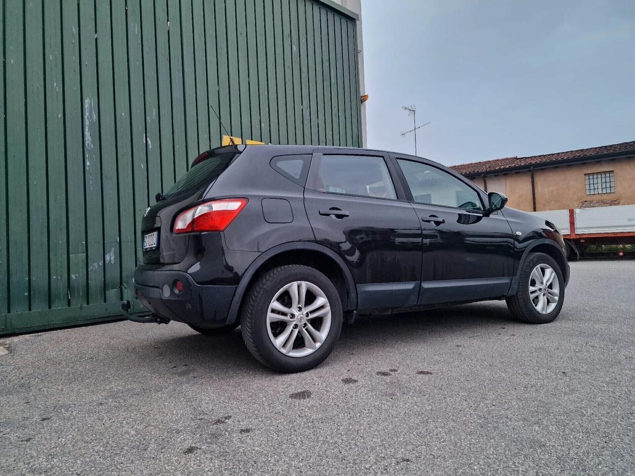 Nissan Qashqai 2.0 dCi DPF Tekna