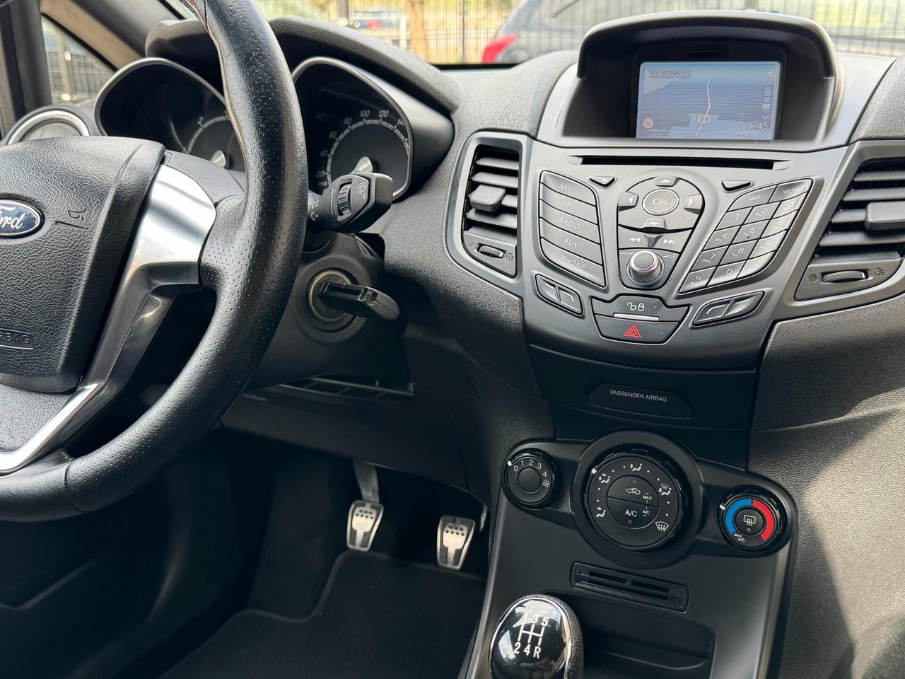 Ford Fiesta 1.5 TDCi 75CV 5 porte ST-Line