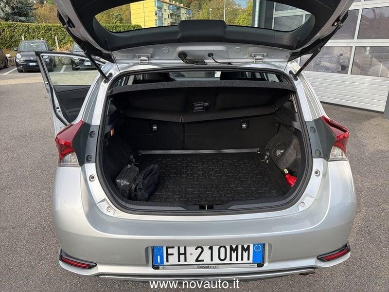 Toyota Auris Auris 1.6 D-4D Active