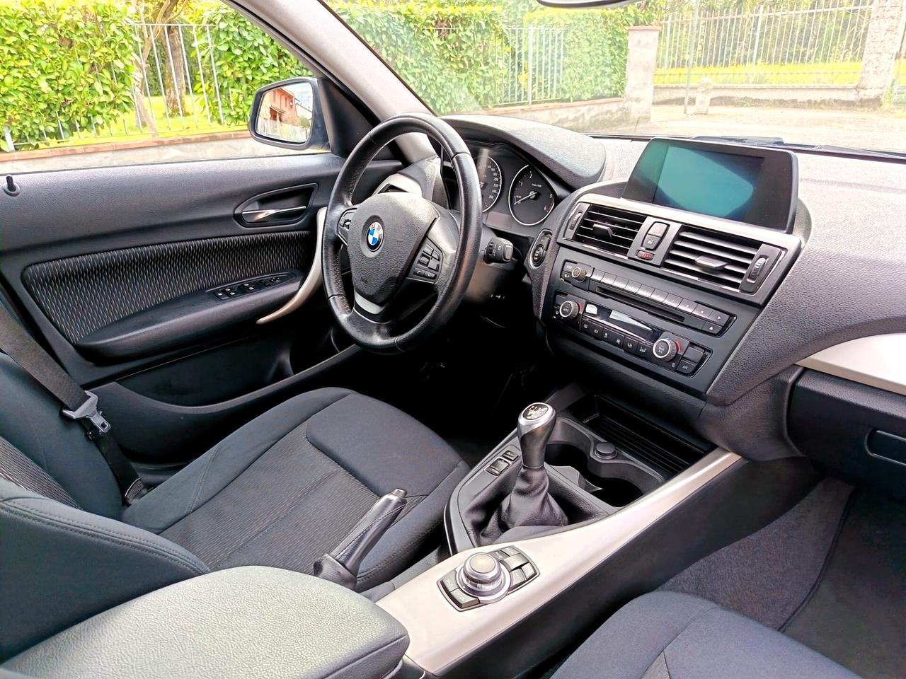 Bmw 114 114d 5p. Sport