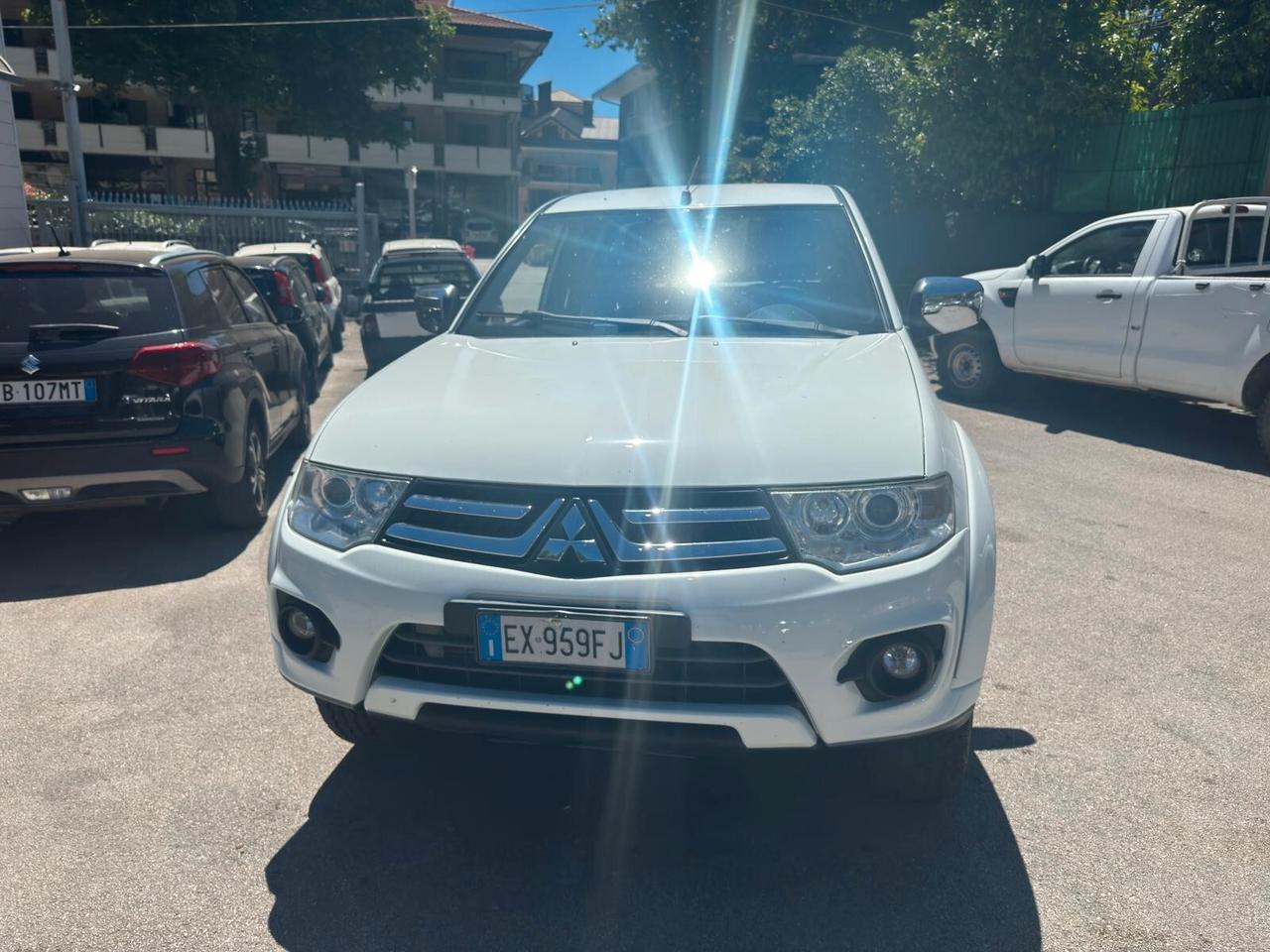 Mitsubishi L200 2.5 DI-D/178CV DC Intense Plus DPF