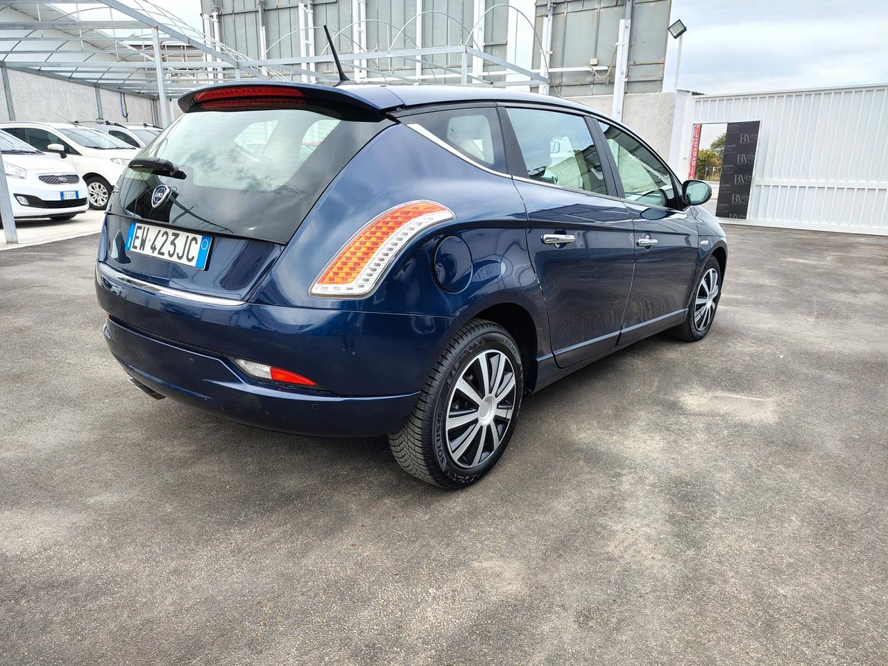 Lancia Delta 1.6 MJT DPF Oro