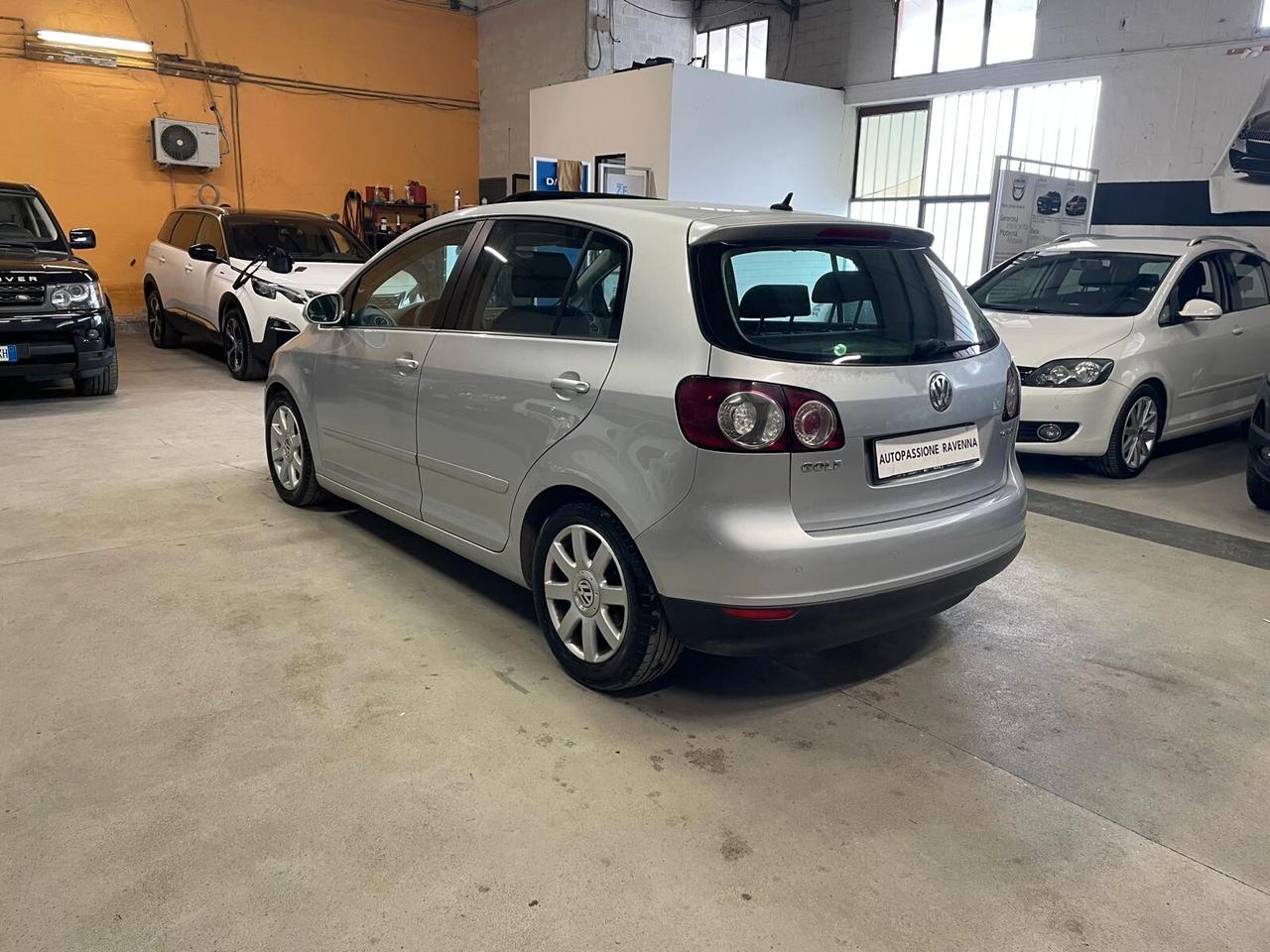 Volkswagen Golf Plus 1.6 16V FSI 5p. Sportline neopatentati