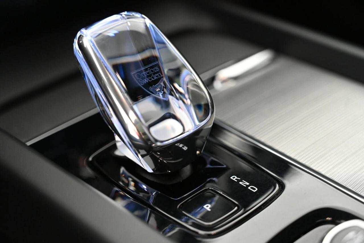 Volvo V60 B4 (d) automatico Plus Bright