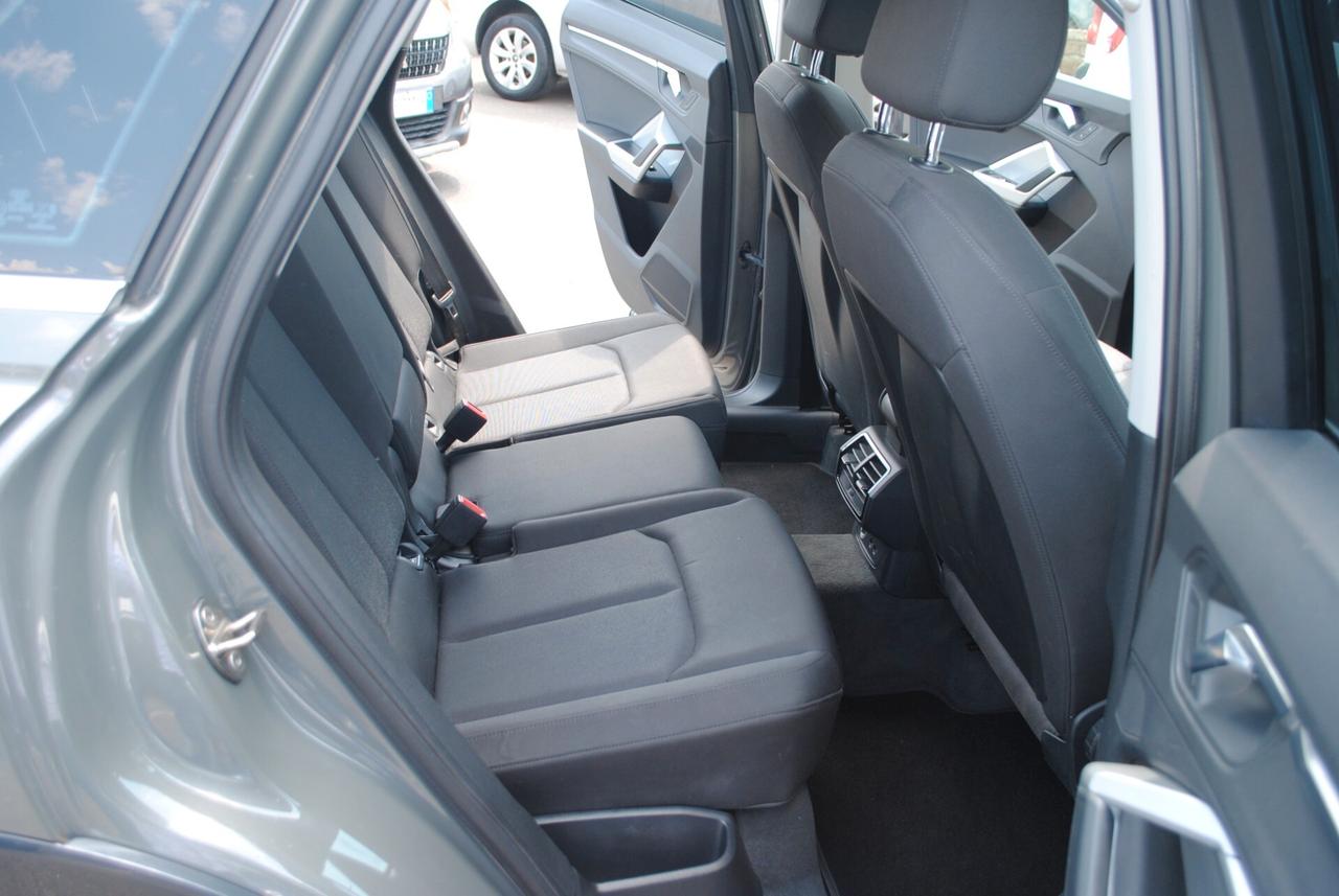 Audi Q3 40 TDI quattro S tronic line edition