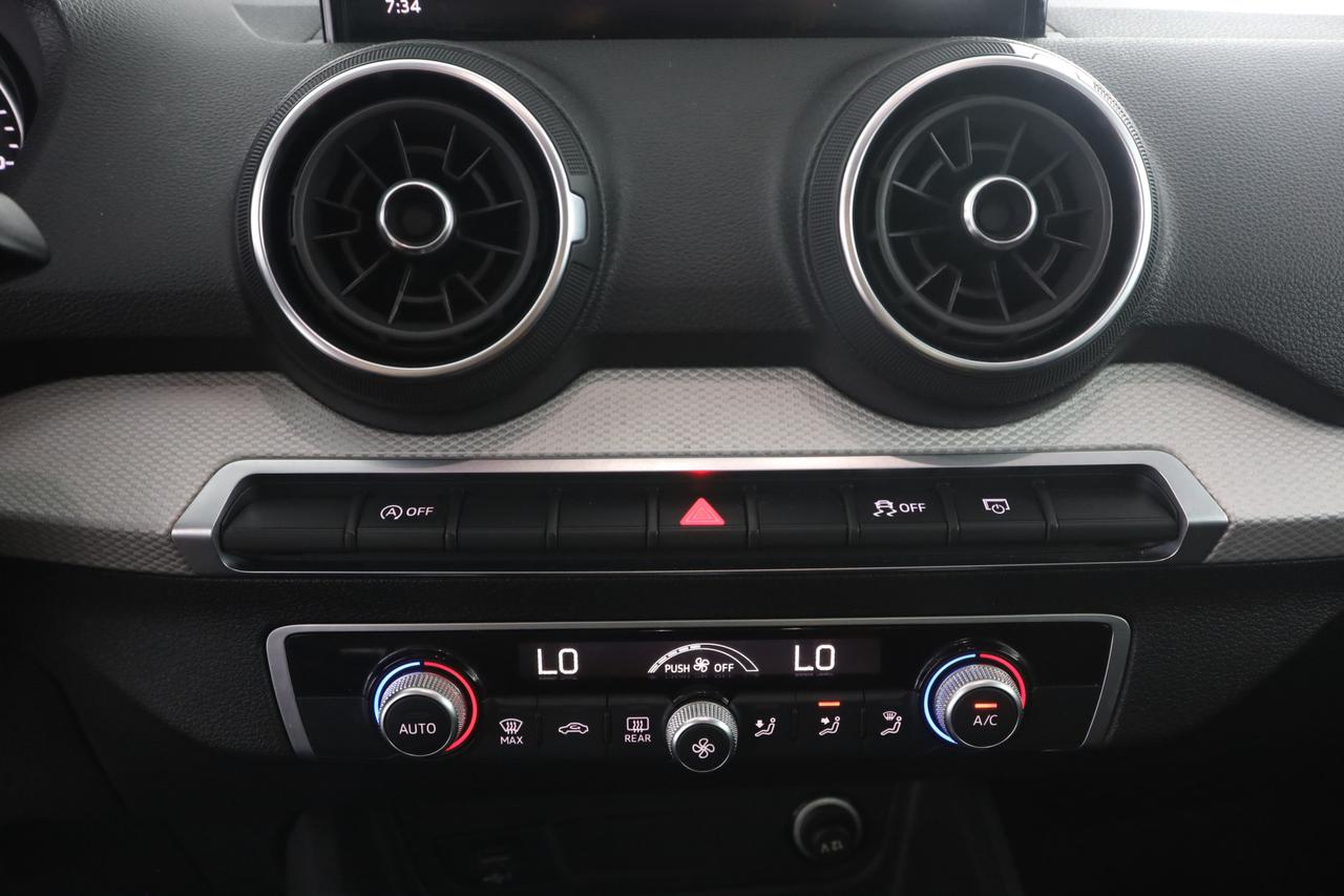 AUDI Q2 30 TDI S tronic Admired