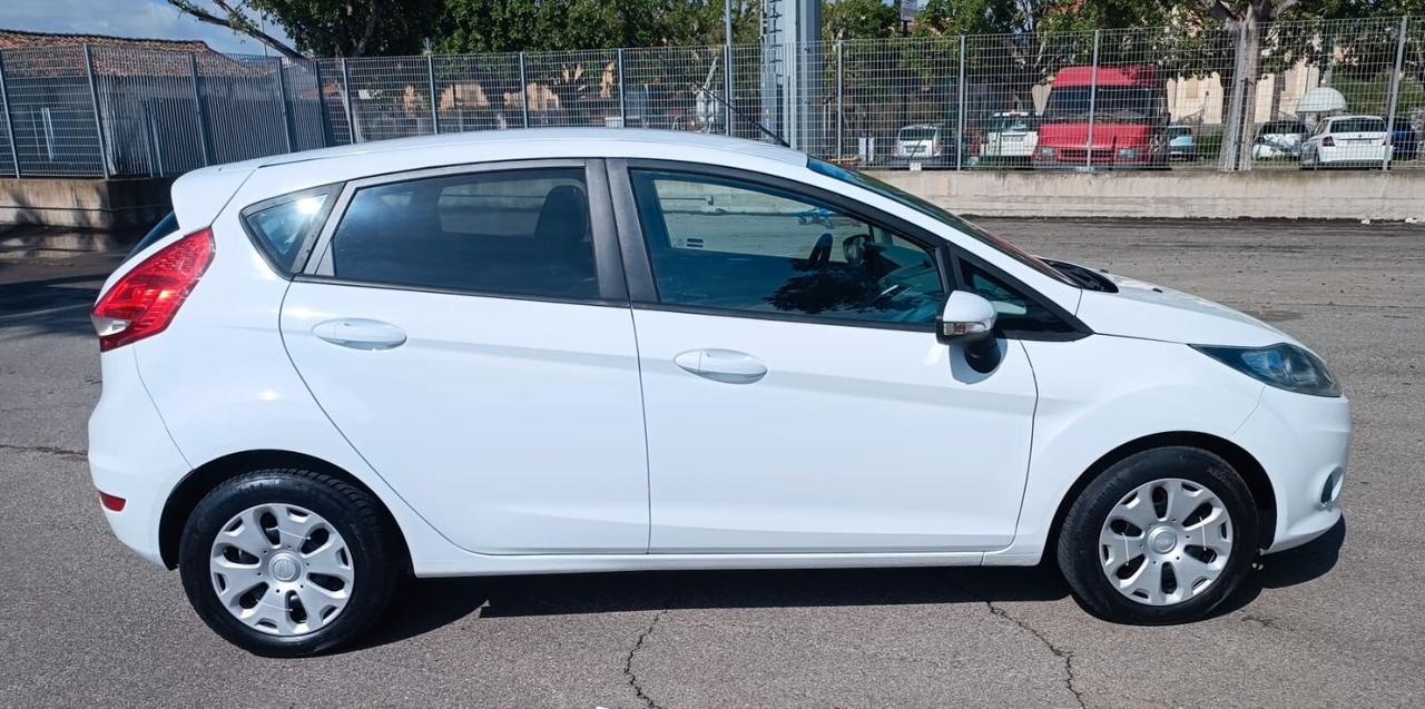 Ford Fiesta Fiesta+ 1.4 TDCi 68CV 5 porte