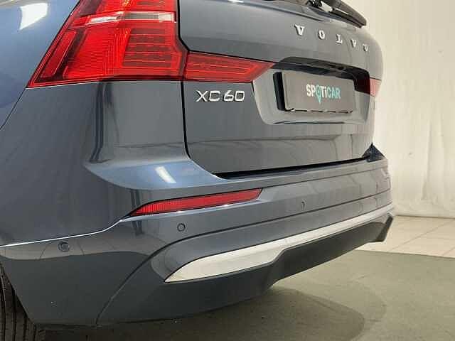 Volvo XC60 T6 Recharge Plug-in Hybrid AWD auto Ultimate Bright