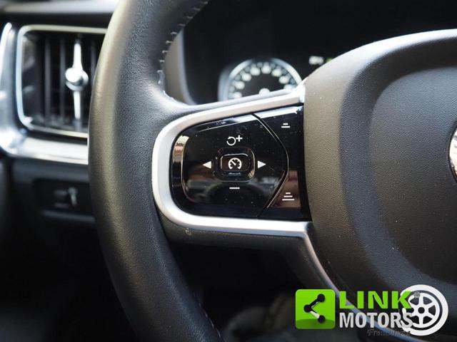 VOLVO V60 D4 Geartronic Inscription