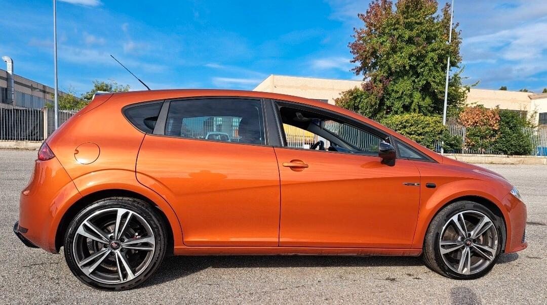 Seat Leon 2.0 TDI DPF FR