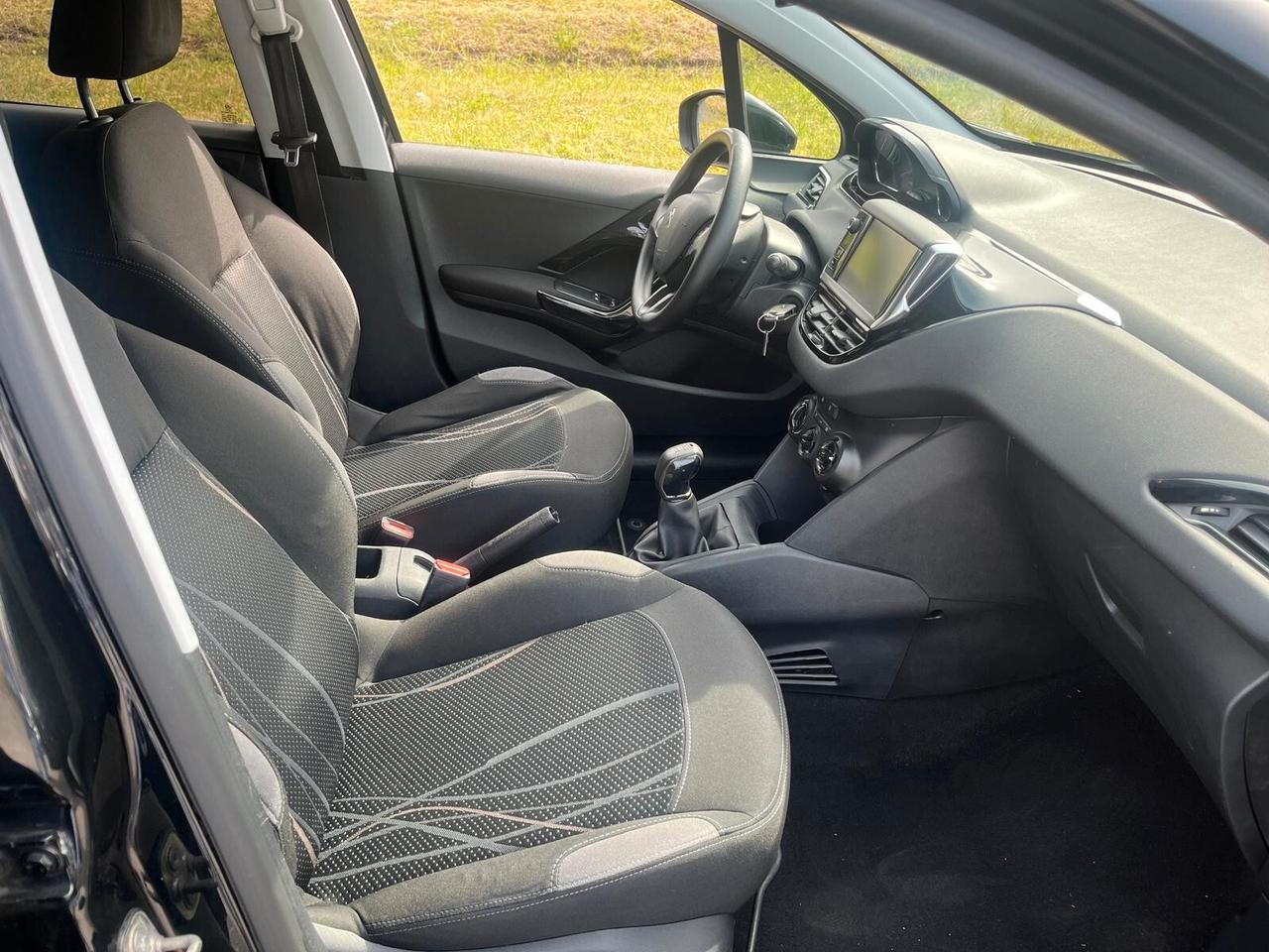 Peugeot 208 1.4 HDi 68 CV 5 porte Active