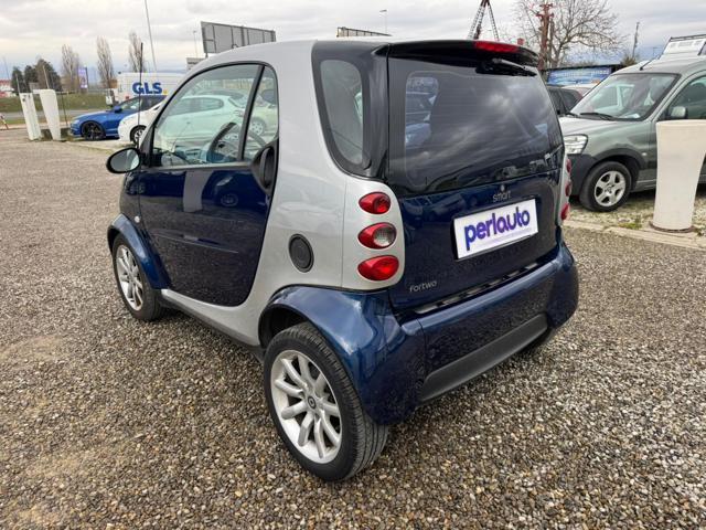 SMART ForTwo 700 coupé pure (45 kW)