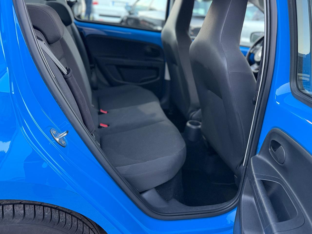 Volkswagen 1.0 5P move up! NEOPATENTATI OK