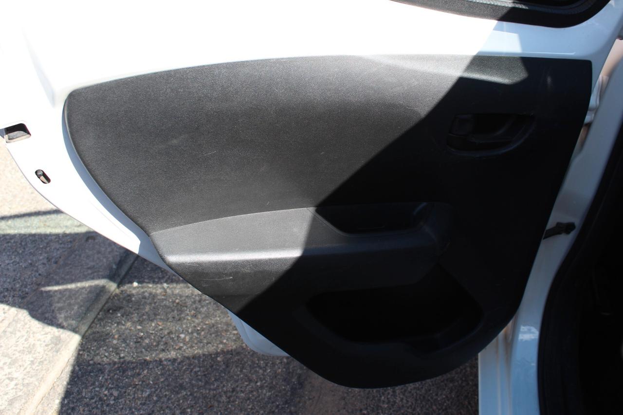 Toyota Aygo 1.0 VVT-i 69 CV 5 porte x-play Unico Proprietario Adatta a neopatentati