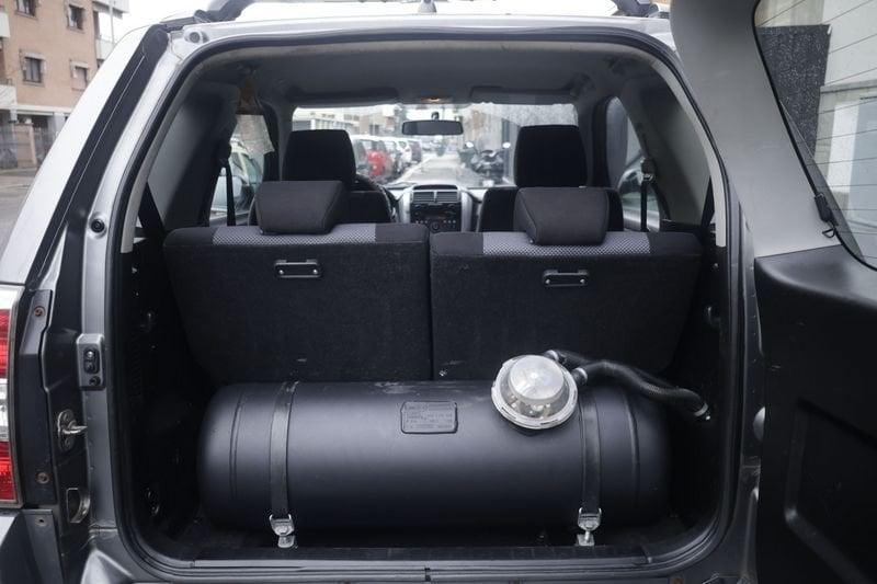 Suzuki Grand Vitara Suzuki Grand Vitara 1.6 78KW BENZINA GPL ANNO 2007