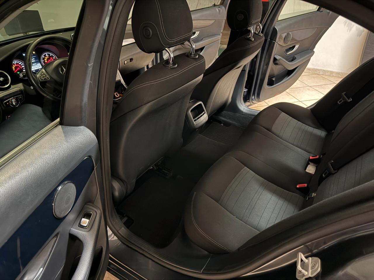 Mercedes-benz C 180 d Auto Business Navi Led