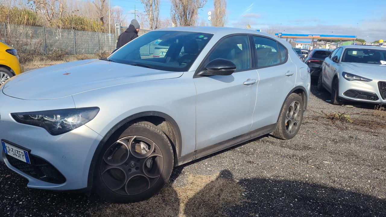 Alfa Romeo Stelvio 2.2 160CV AT8 SPRINT **FULL LED+NAVI+RCAM+PRIVACY*