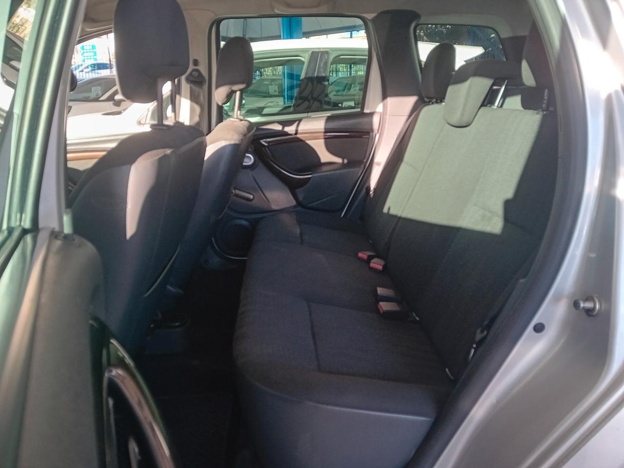 Dacia Duster 1.6 BENZ.