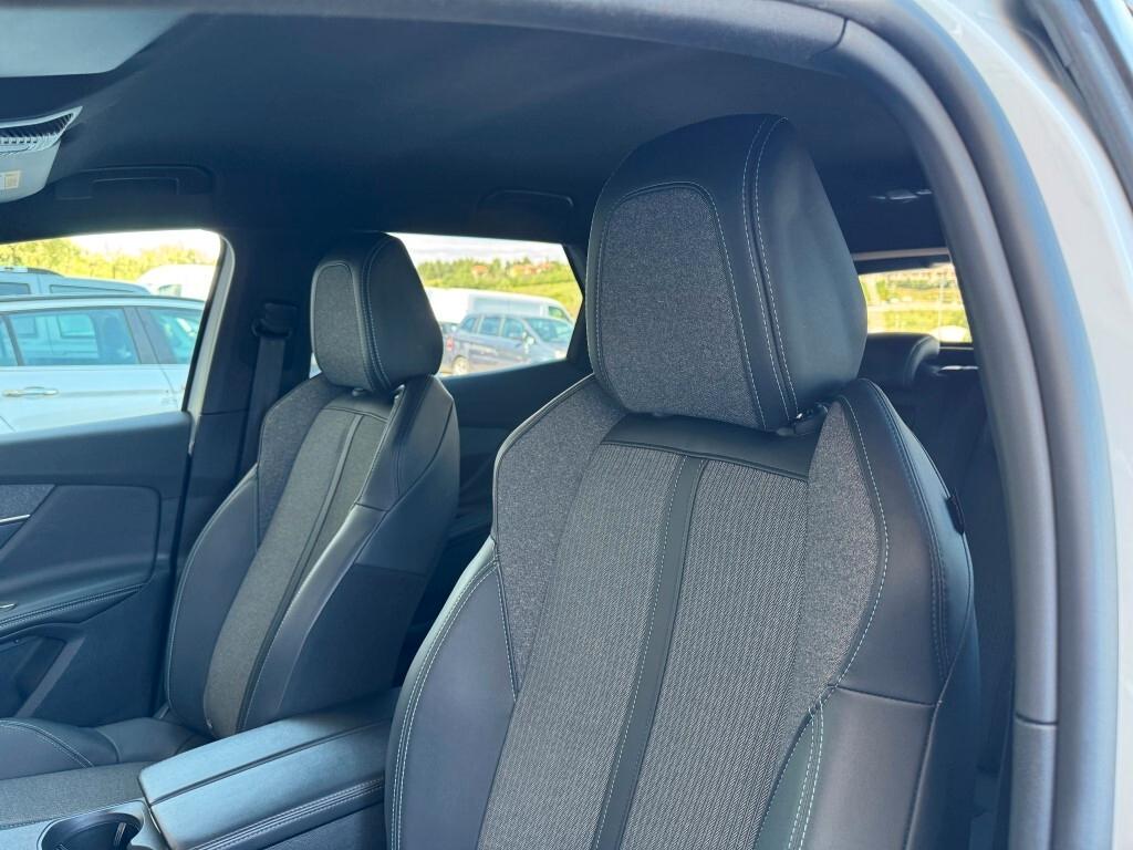 Peugeot 3008 1.5 Bluehdi Allure Pack S&s 130cv Eat8