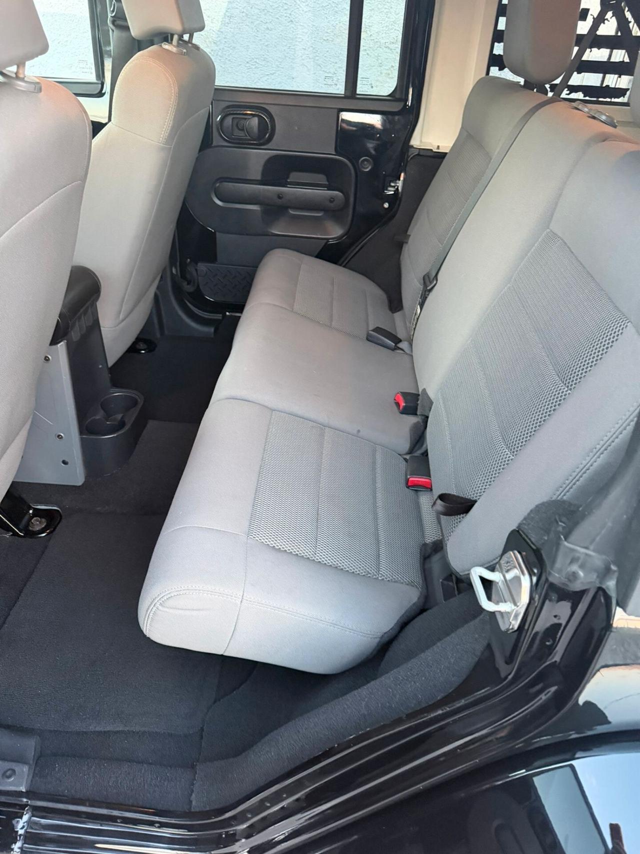 Jeep Wrangler Unlimited 2.8 CRD DPF Rubicon