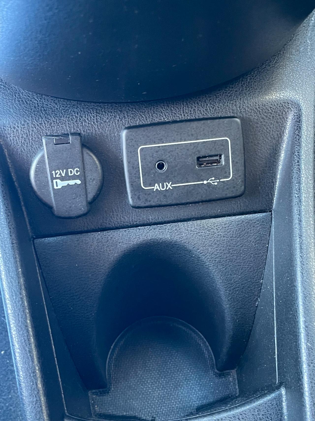 Lancia Y Ypsilon 1.2 69 CV 5p Platinum DISTRIB FULL NEOPATENTATI