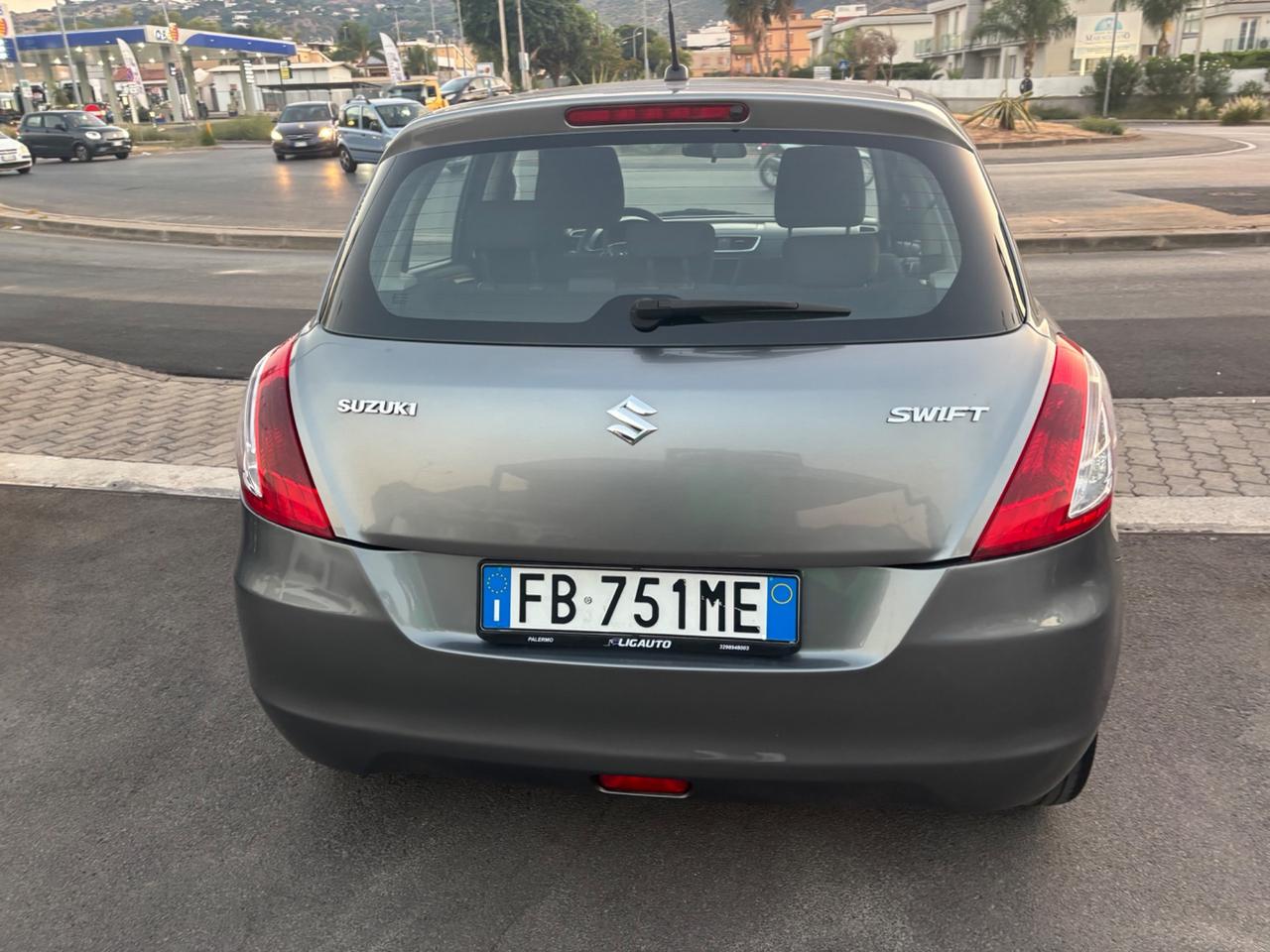 Suzuki Swift 1.3 DDiS 5 porte B-Top