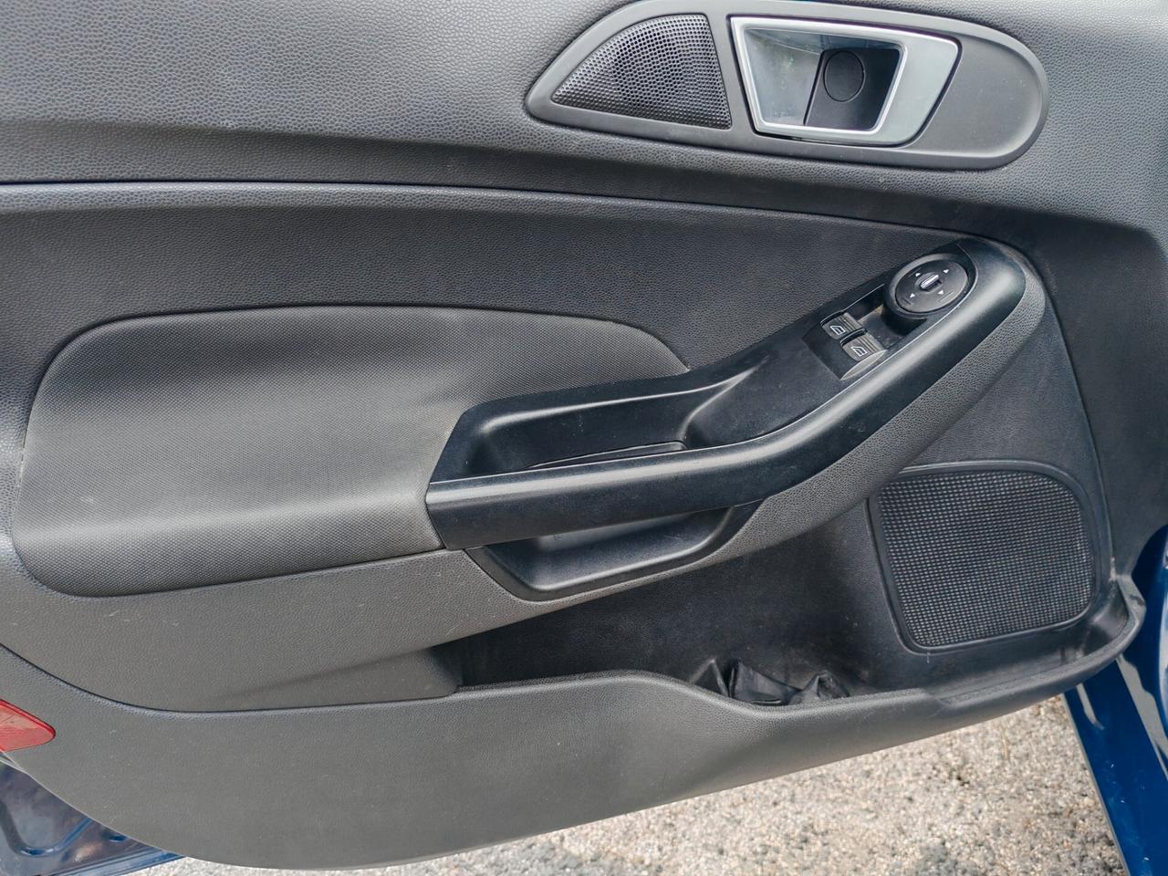 Ford Fiesta 1.4 5 porte Bz.- GPL 2013