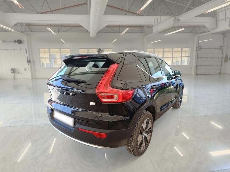 VOLVO XC40 T4 RECHARGE PLUG-IN AUTO ESSENTIAL SUV