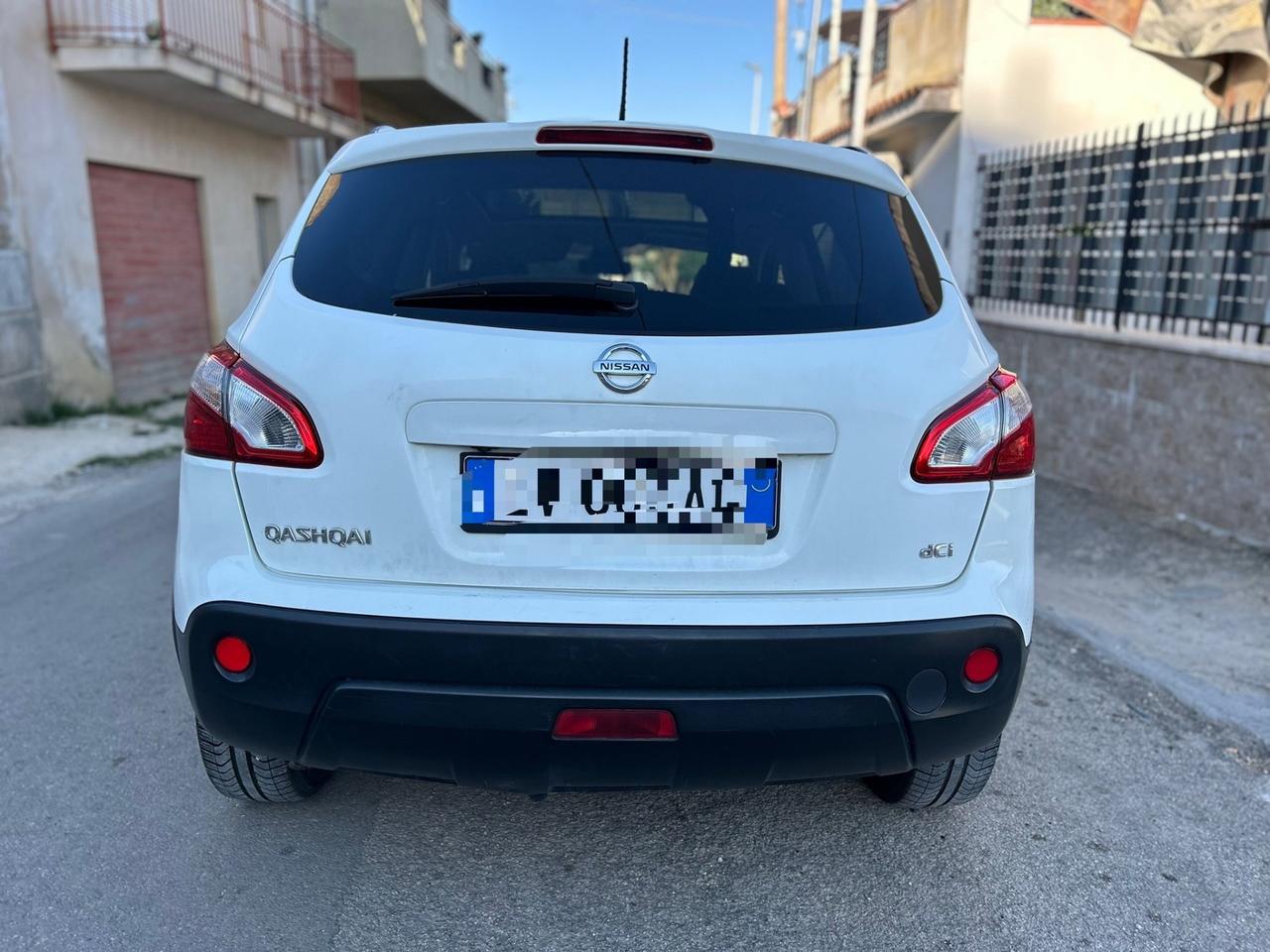 Nissan Qashqai 1.5 dCi DPF 360