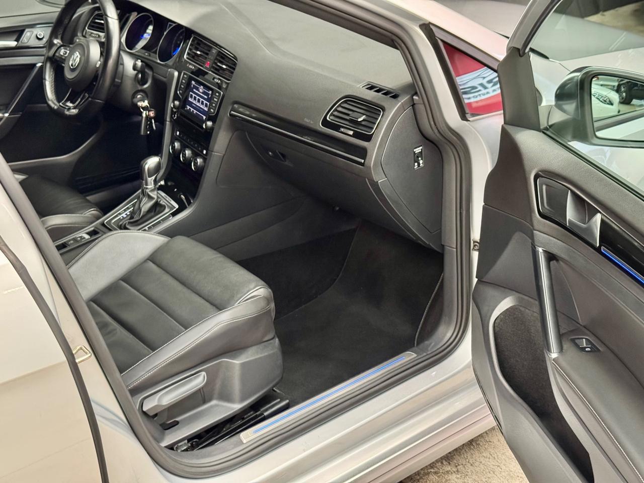 Volkswagen Golf R 2.0 DSG 5p.