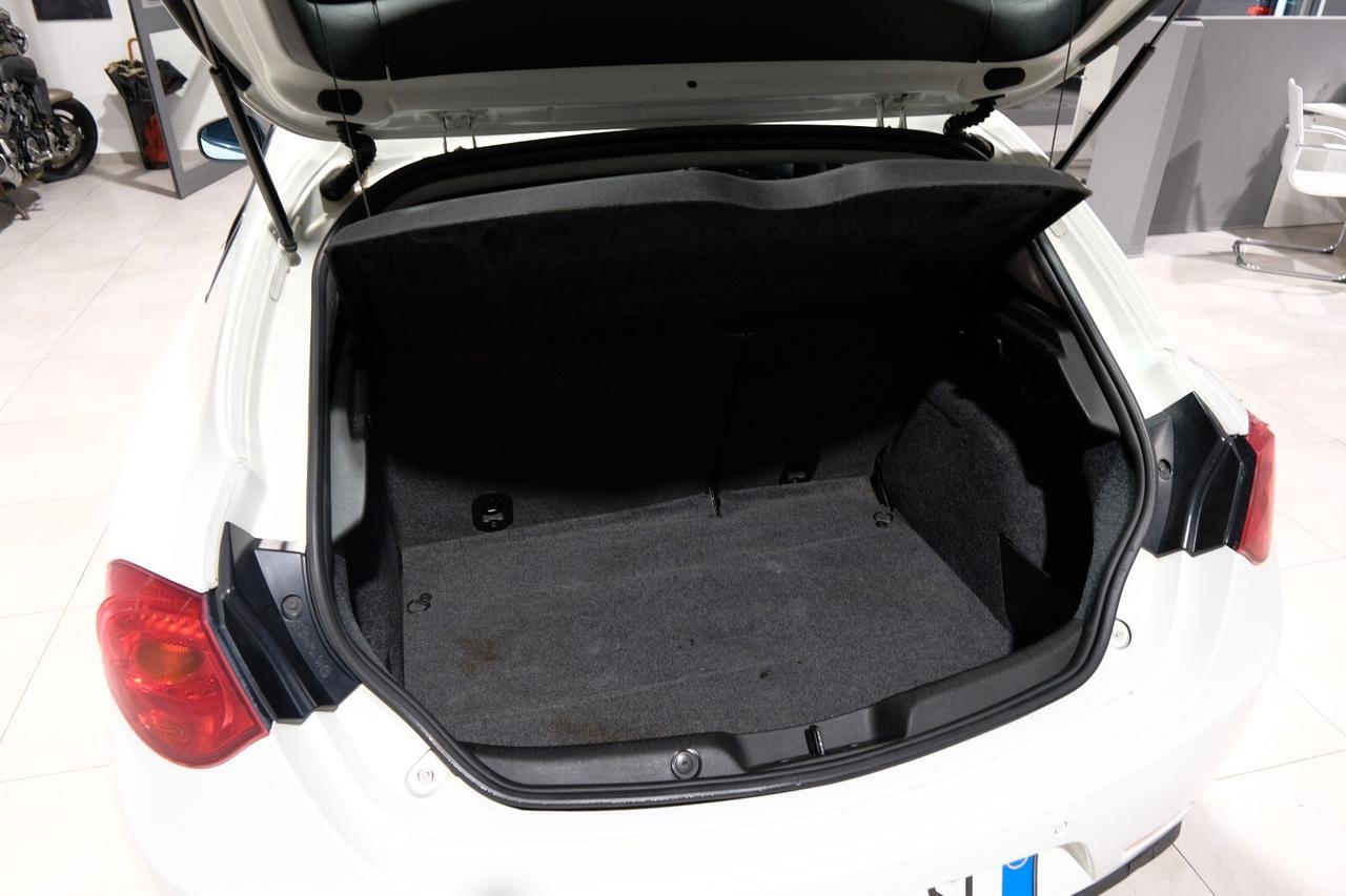 Alfa Romeo Giulietta 1.6 JTDm-2 105 CV Distinctive