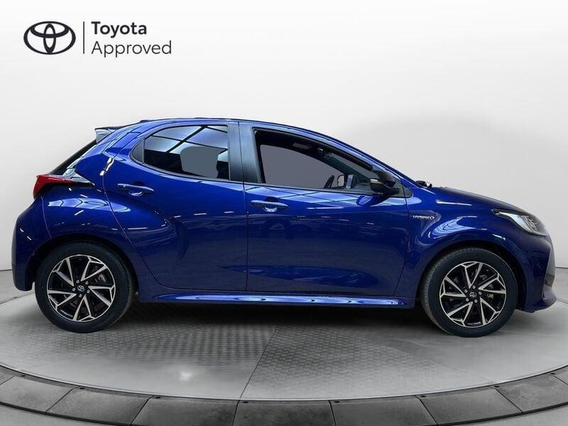 Toyota Yaris 1.5 hybrid Lounge