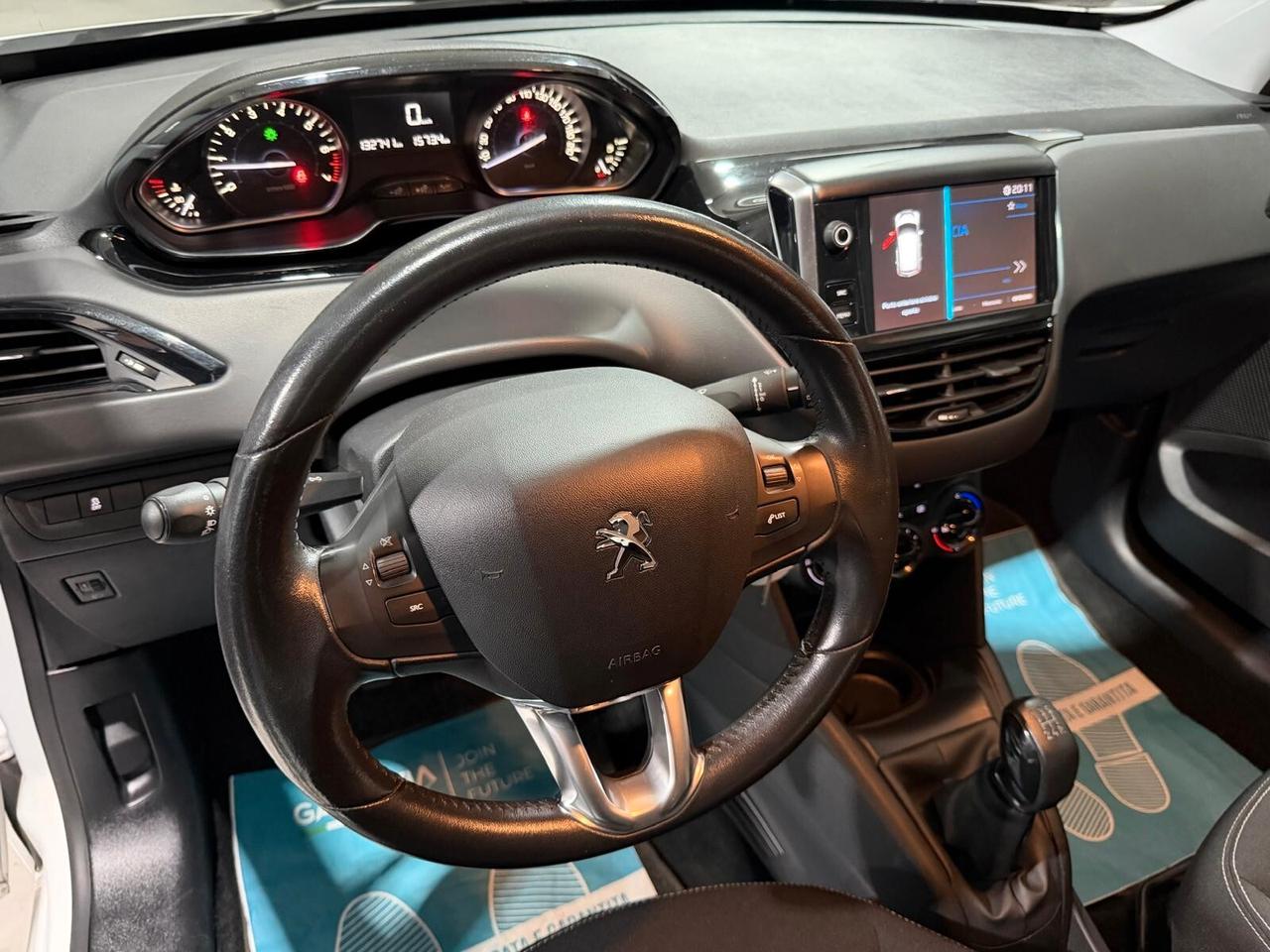 Peugeot 208 Benzina Euro 6 Neopatentati Allure