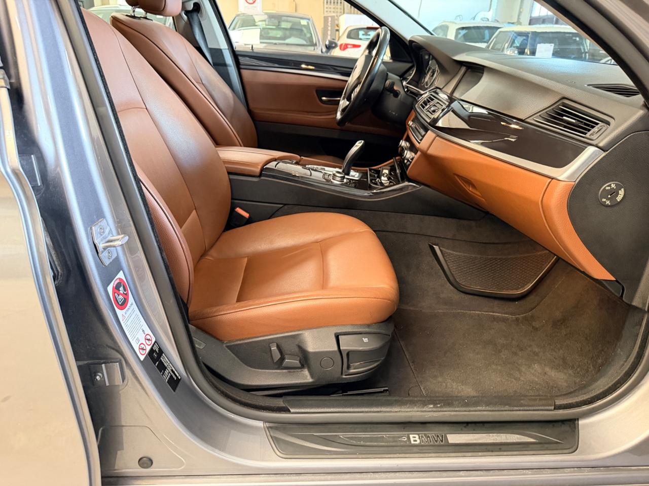 Bmw 525 525d xDrive Touring Luxury