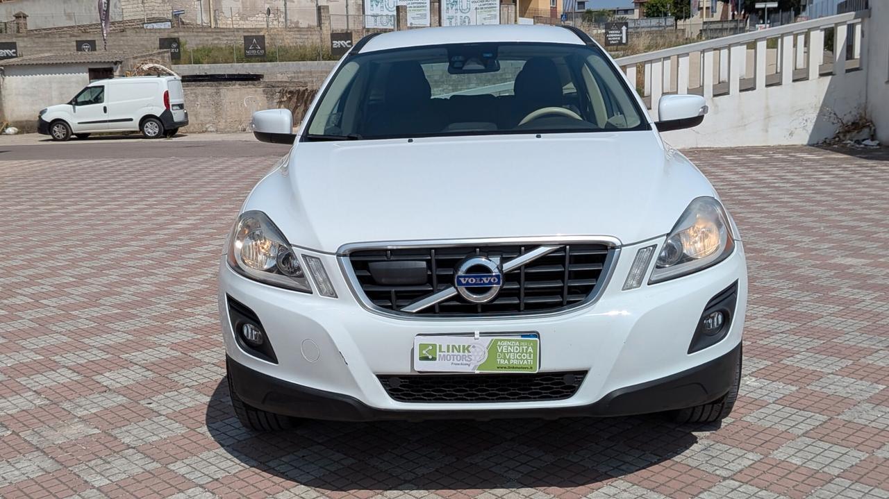 Volvo XC 60 XC60 D5 AWD Geartronic Summum