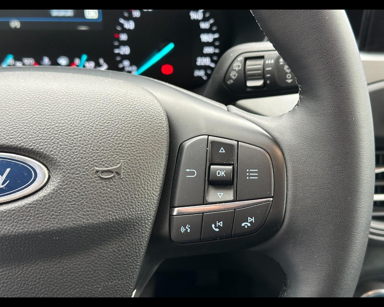 FORD Focus 4ª serie - Focus 1.0 EcoBoost Hybrid 125 CV 5p. Active