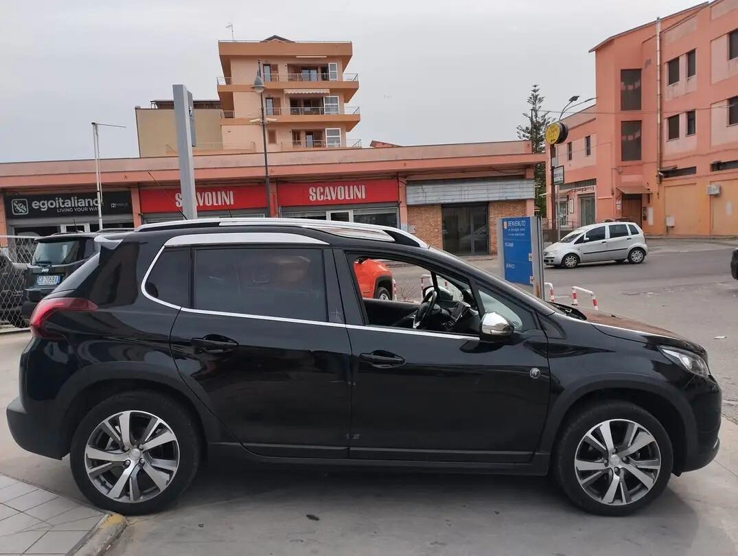 Peugeot 2008 BlueHDi 100 Allure