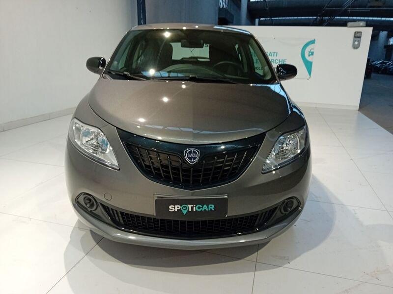 Lancia Ypsilon 1.0 FireFly 5 porte S&S Hybrid Silver