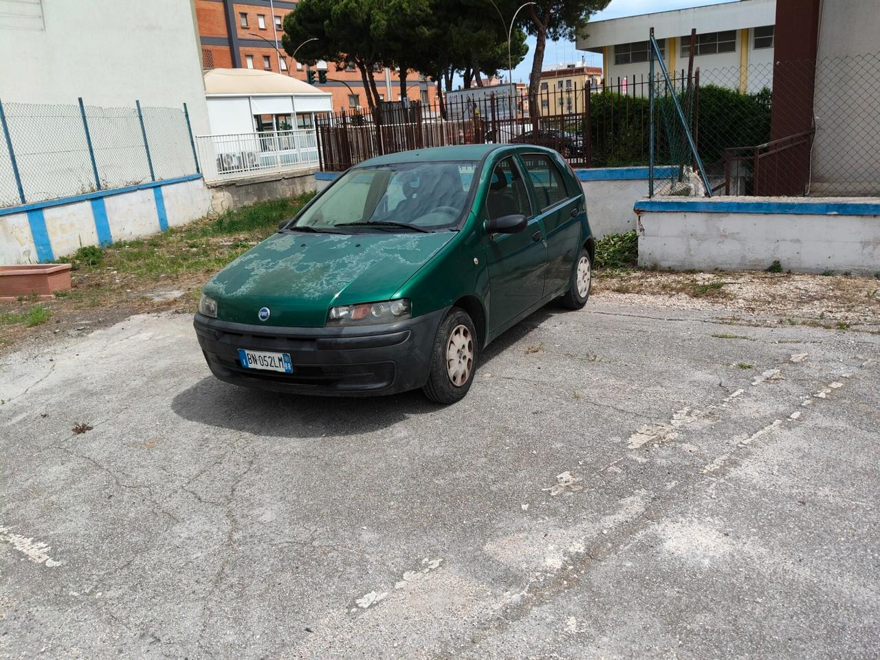 OCCASIONE PREZZO AFFARE VENDO BELLISSIMA FIAT PUNTO 1200 BENZINA