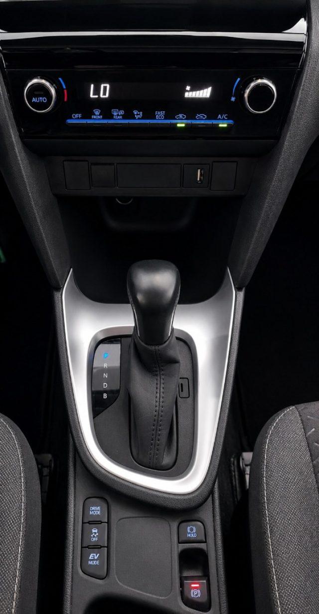 TOYOTA Yaris Cross 1.5 Hybrid E-CVT Lounge Telecamera