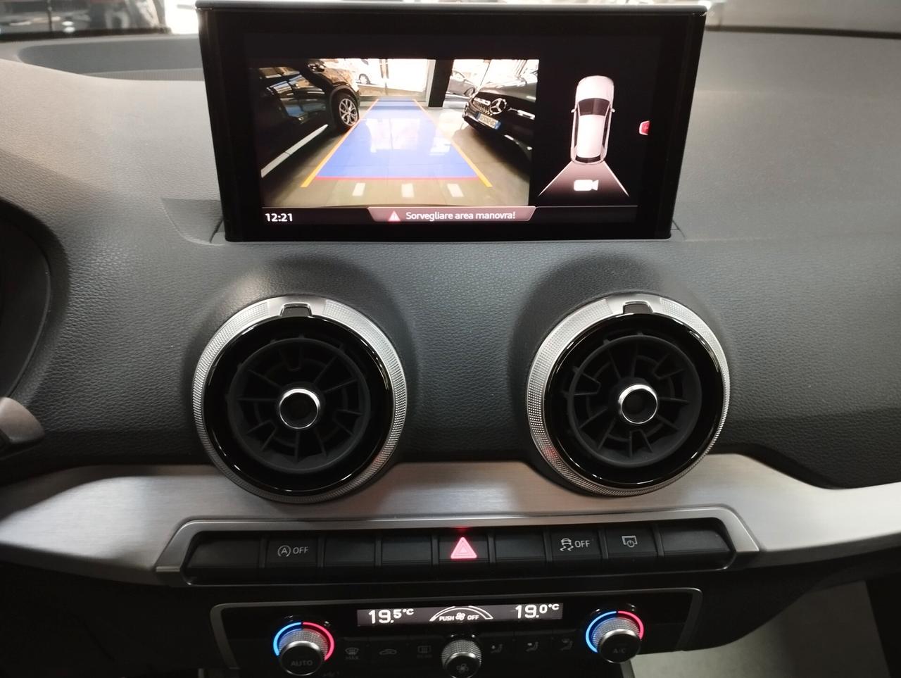 Audi Q2 30 TDI Admired stronic