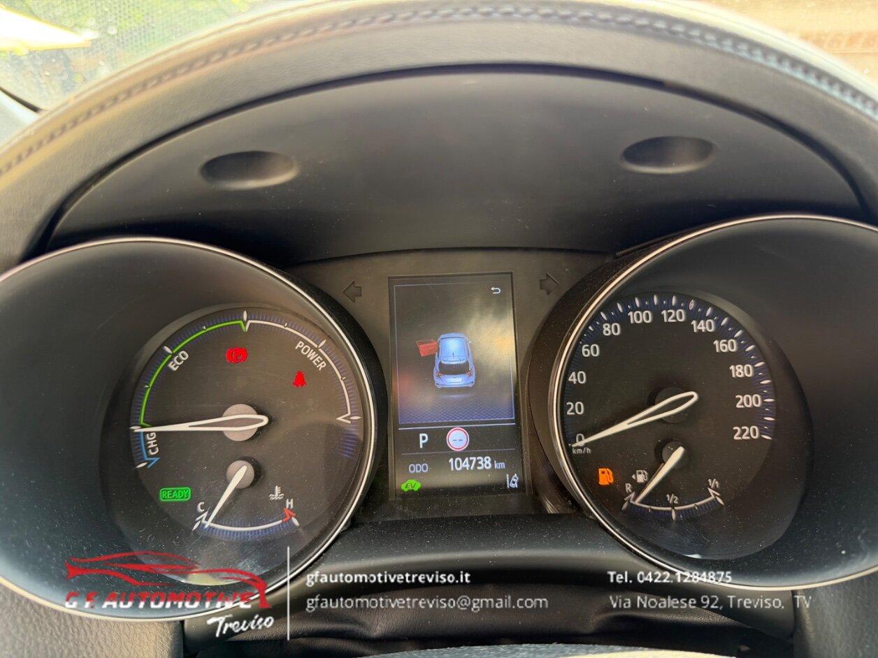 Toyota C-HR 1.8h Business e-cvt