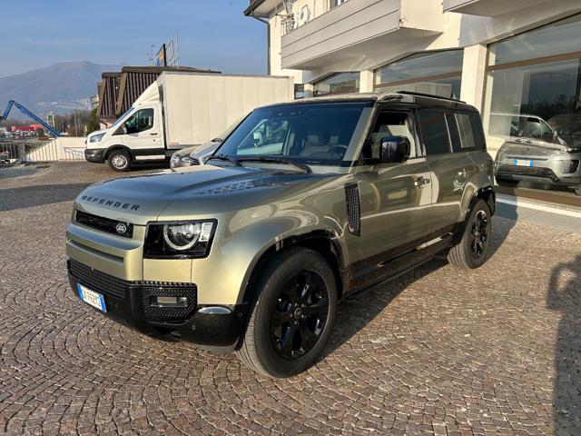 LAND ROVER Defender 110 3.0D I6 200 CV AWDX-Dynamic SE FOREST EDITION