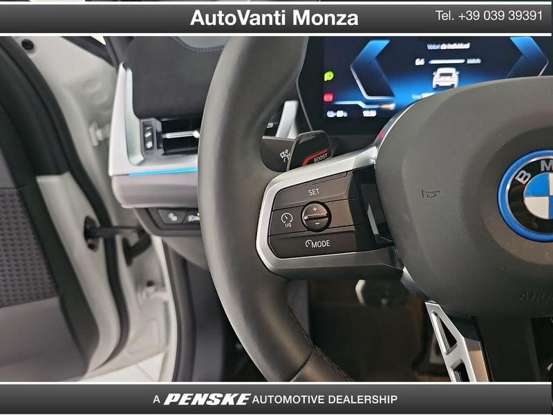 BMW iX2 eDrive 20 M Sport Pro