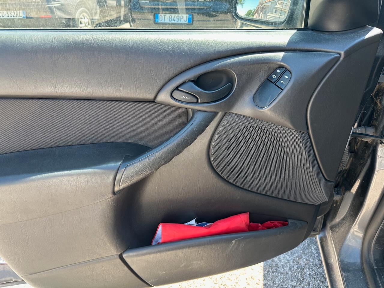 Ford Focus 1.8 TDCi (100CV) cat 5p. Zetec