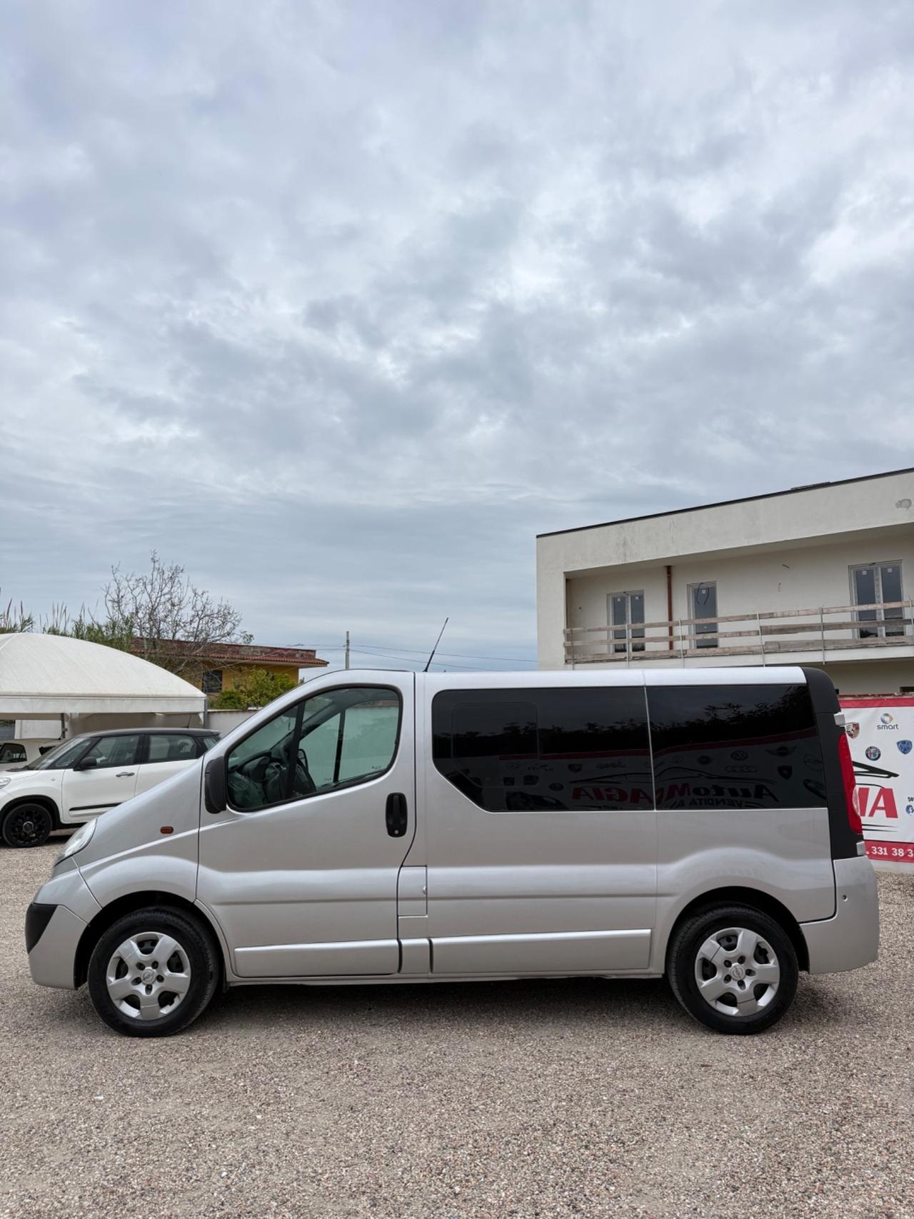 Opel Vivaro 29 2.0 CDTI PC-TN Combi 9 posti Fap